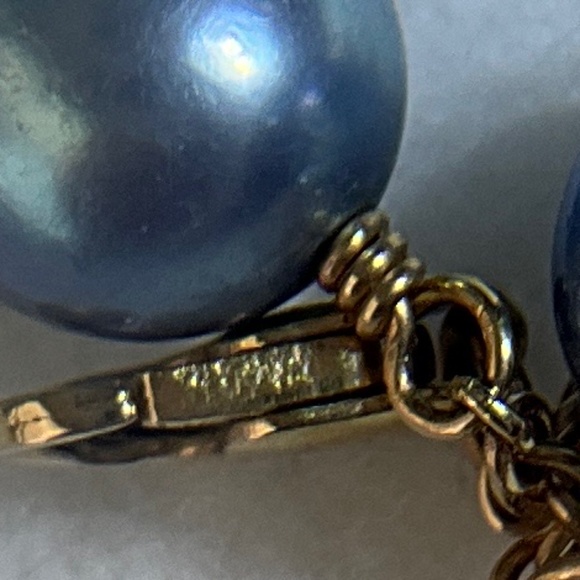 VINTAGE 14K Gold Blue Pearl Tin Cup Necklace - Picture 7 of 16